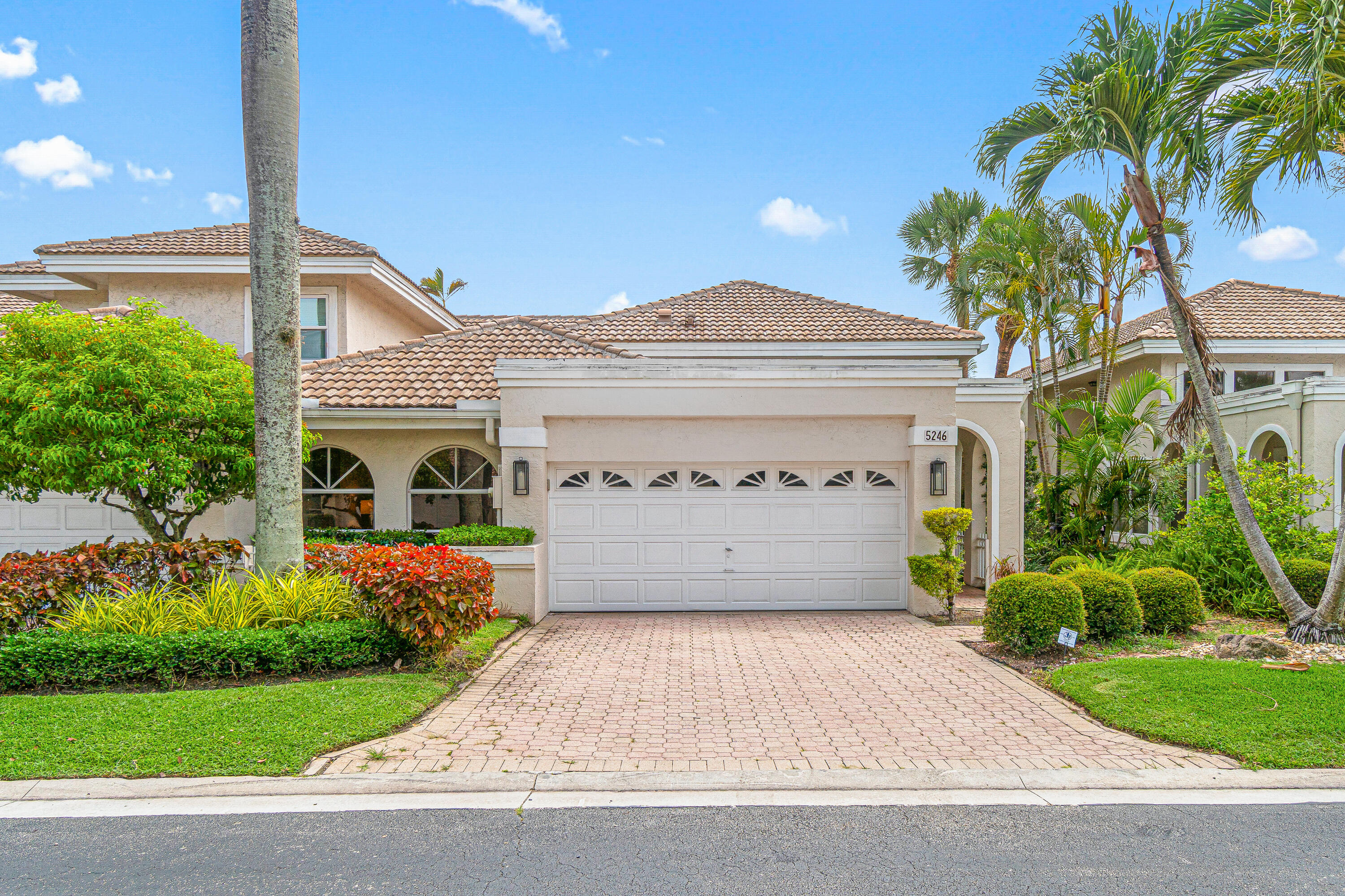 5246 Windsor Parke