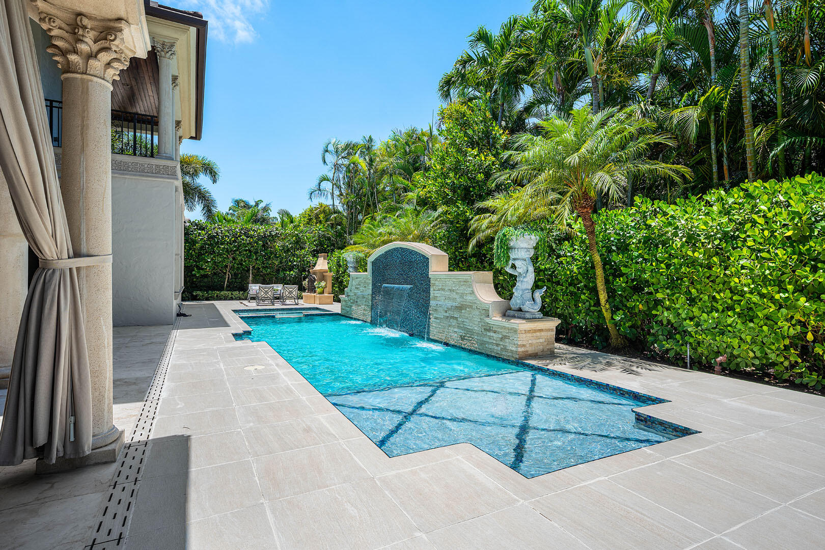 2225 W Silver Palm Boca Raton, FL 33432