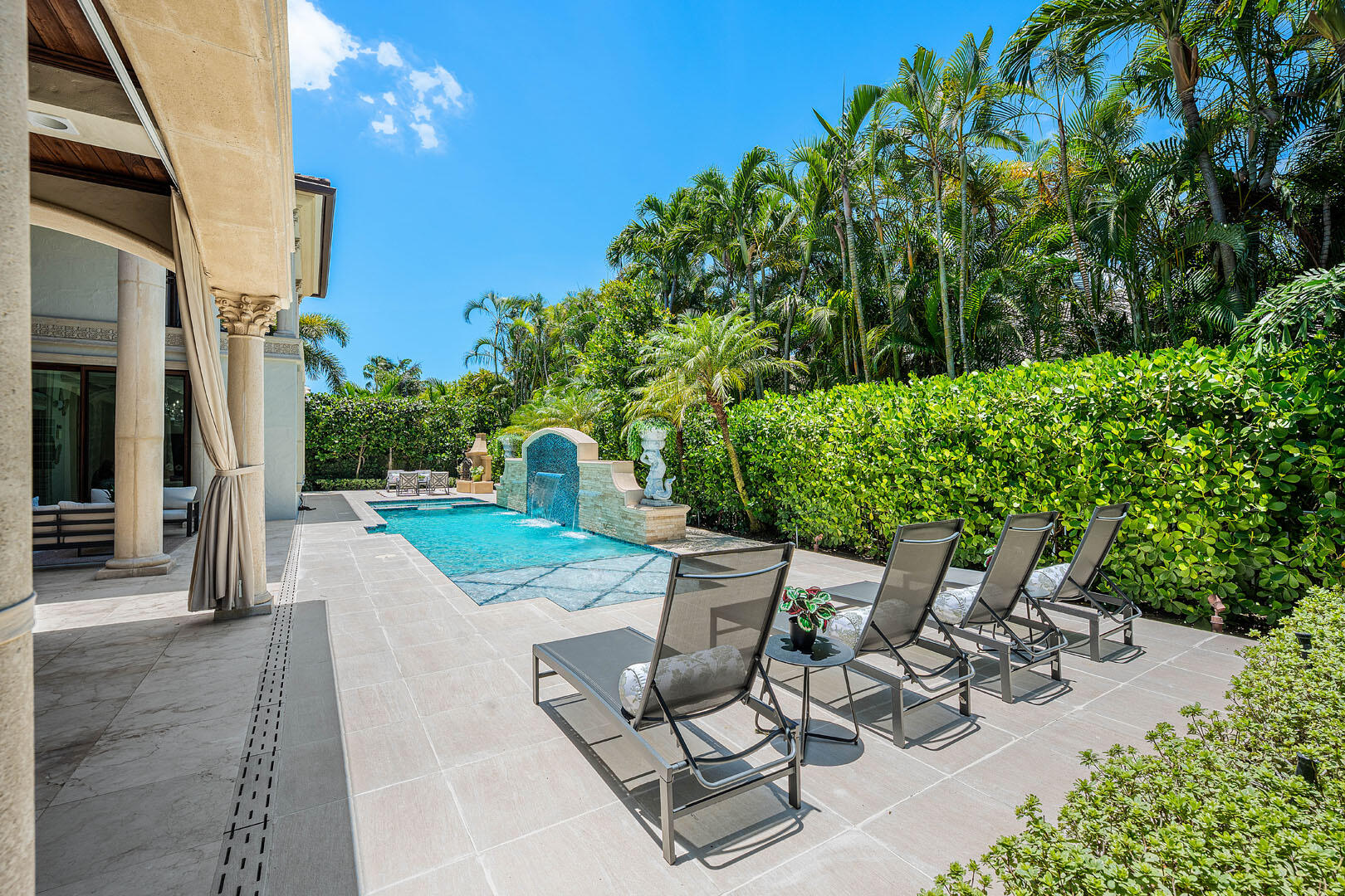 2225 W Silver Palm Boca Raton, FL 33432