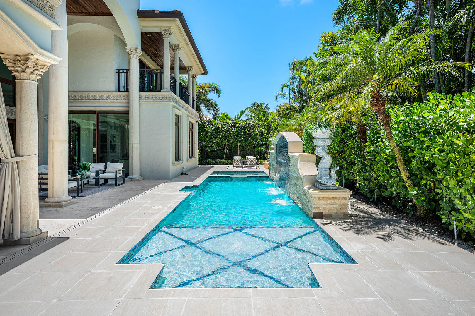 2225 W Silver Palm Boca Raton, FL 33432