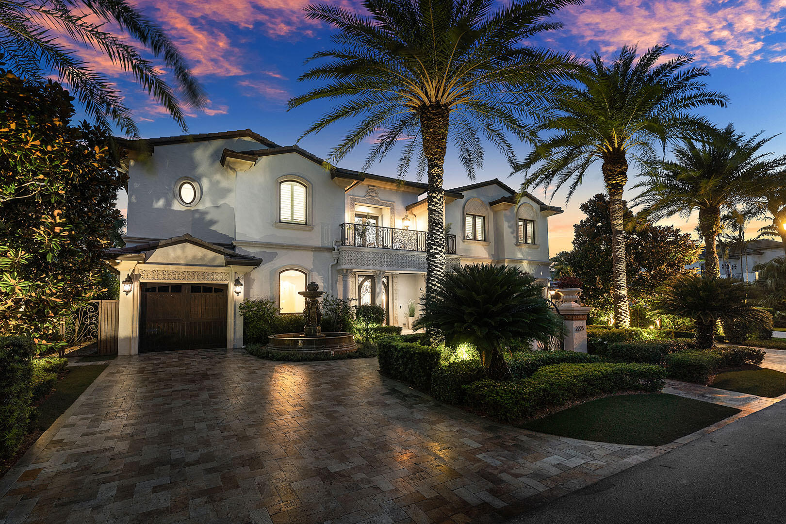 2225 W Silver Palm Boca Raton, FL 33432