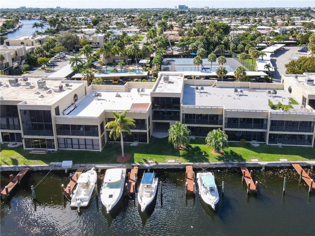 1100 SE 5th #55 Pompano Beach, FL 33060