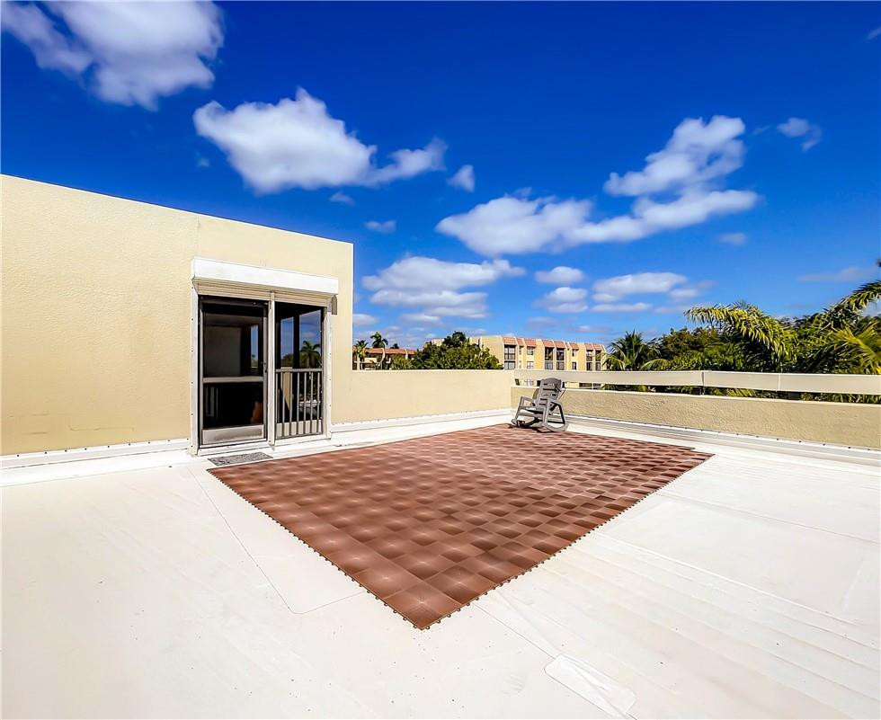 1100 SE 5th #55 Pompano Beach, FL 33060