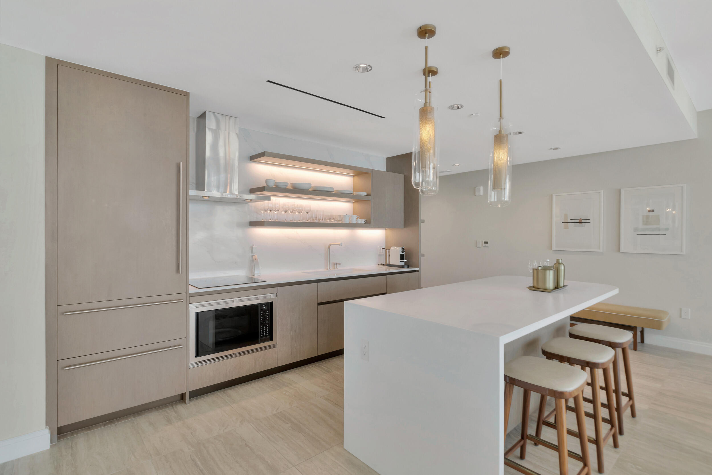 525 N Fort Lauderdale Bch #602 Fort Lauderdale, FL 33304