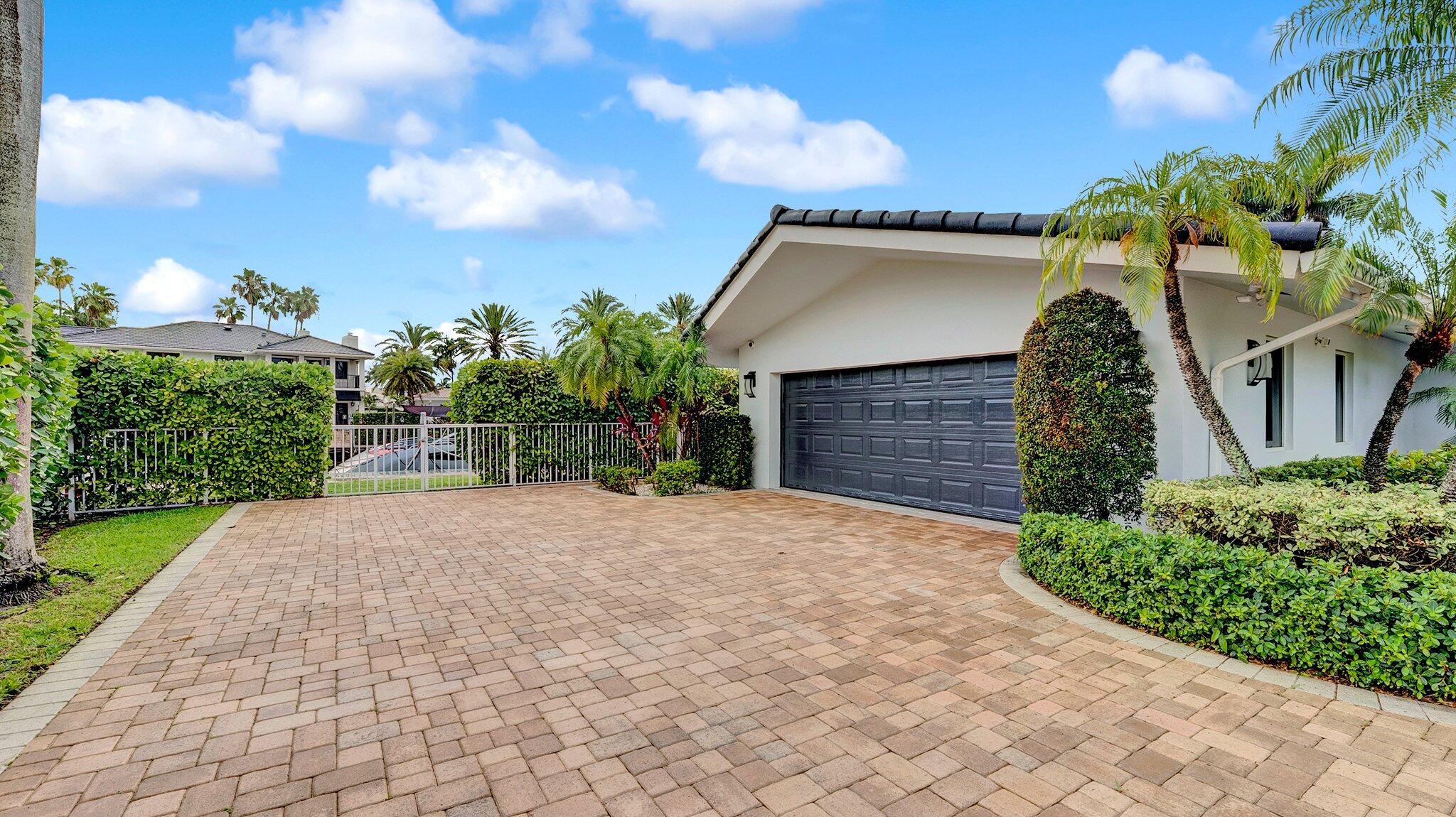 2593 SE 9th Pompano Beach, FL 33062