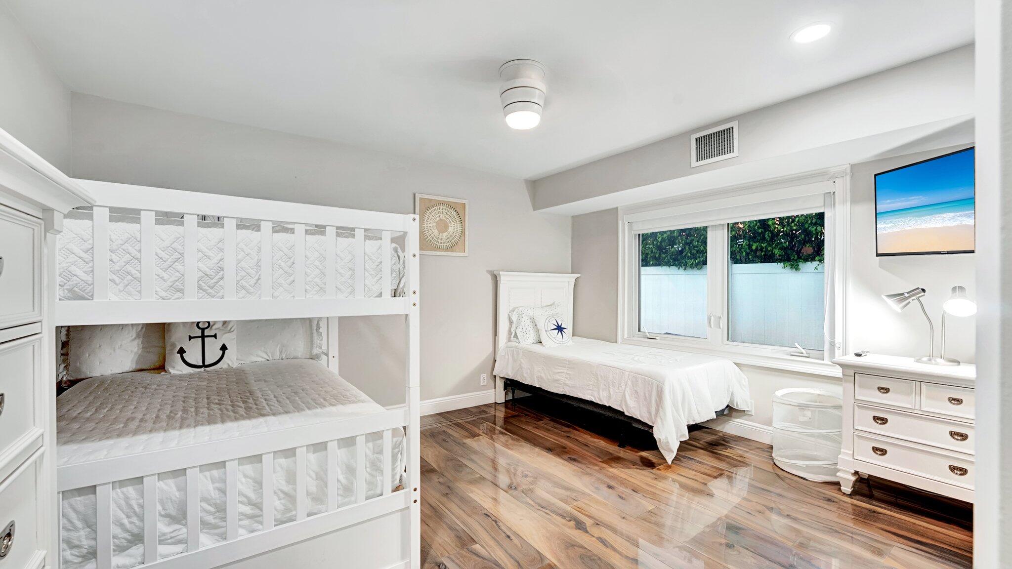 2593 SE 9th Pompano Beach, FL 33062