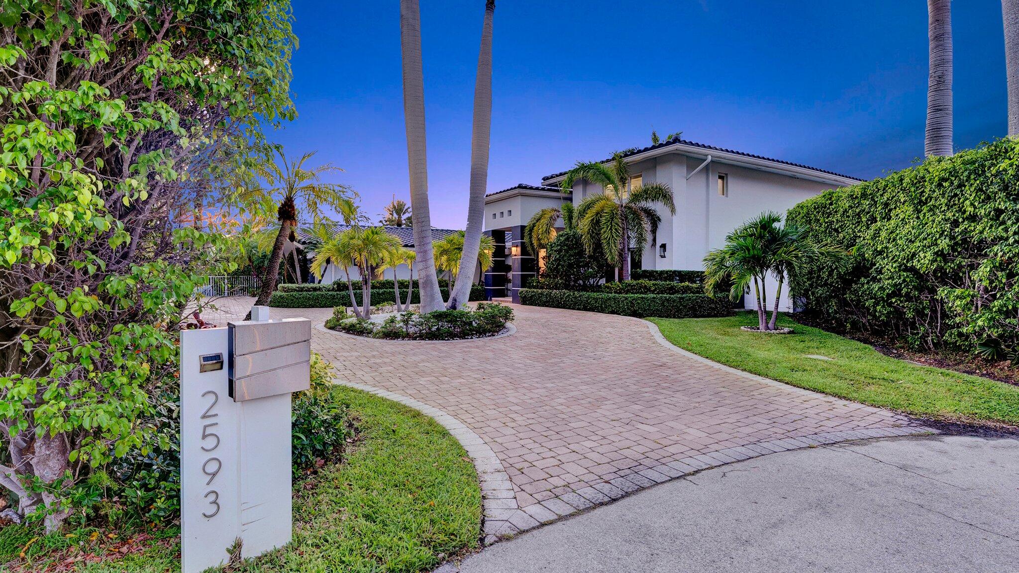 2593 SE 9th Pompano Beach, FL 33062
