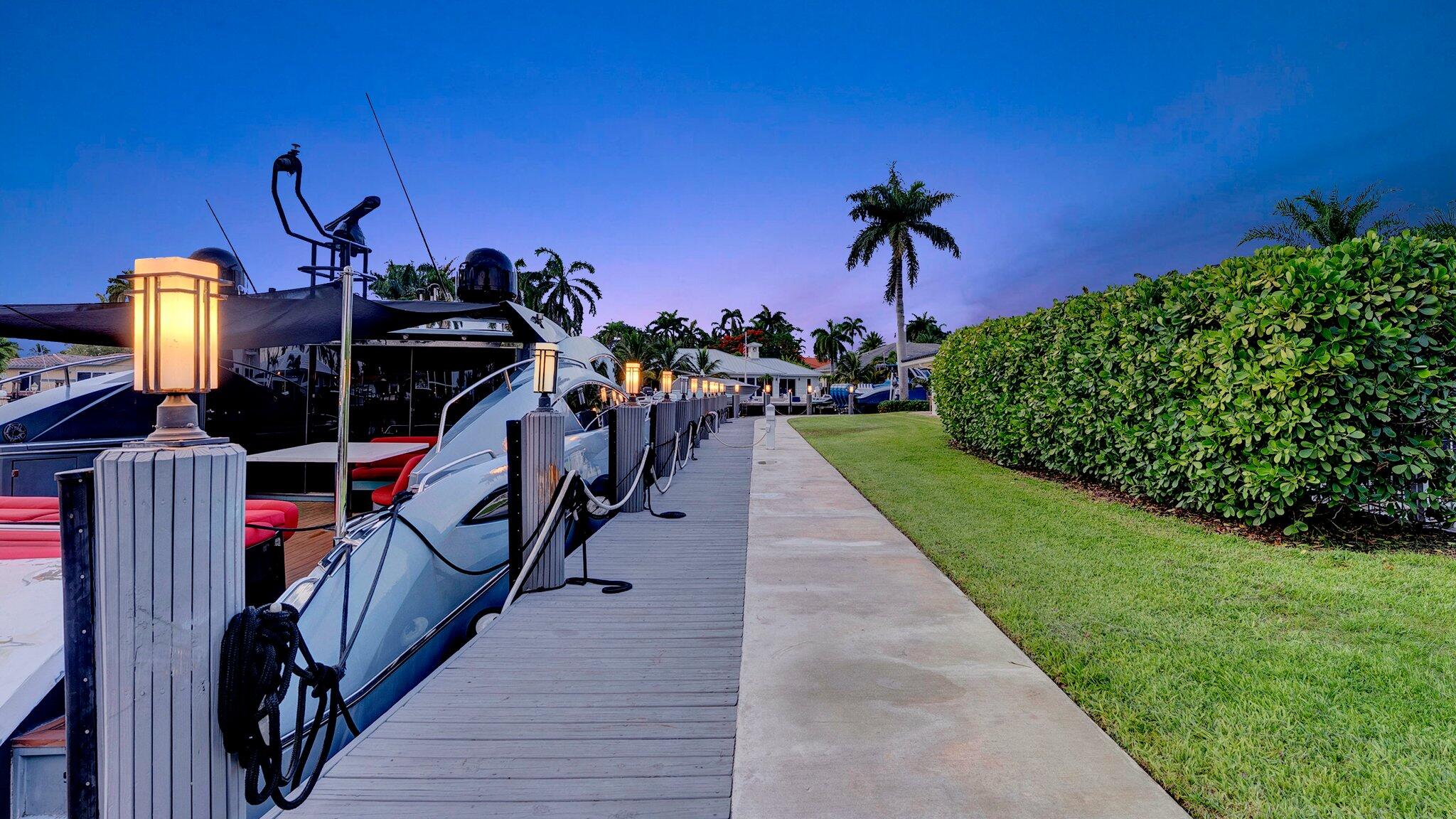 2593 SE 9th Pompano Beach, FL 33062