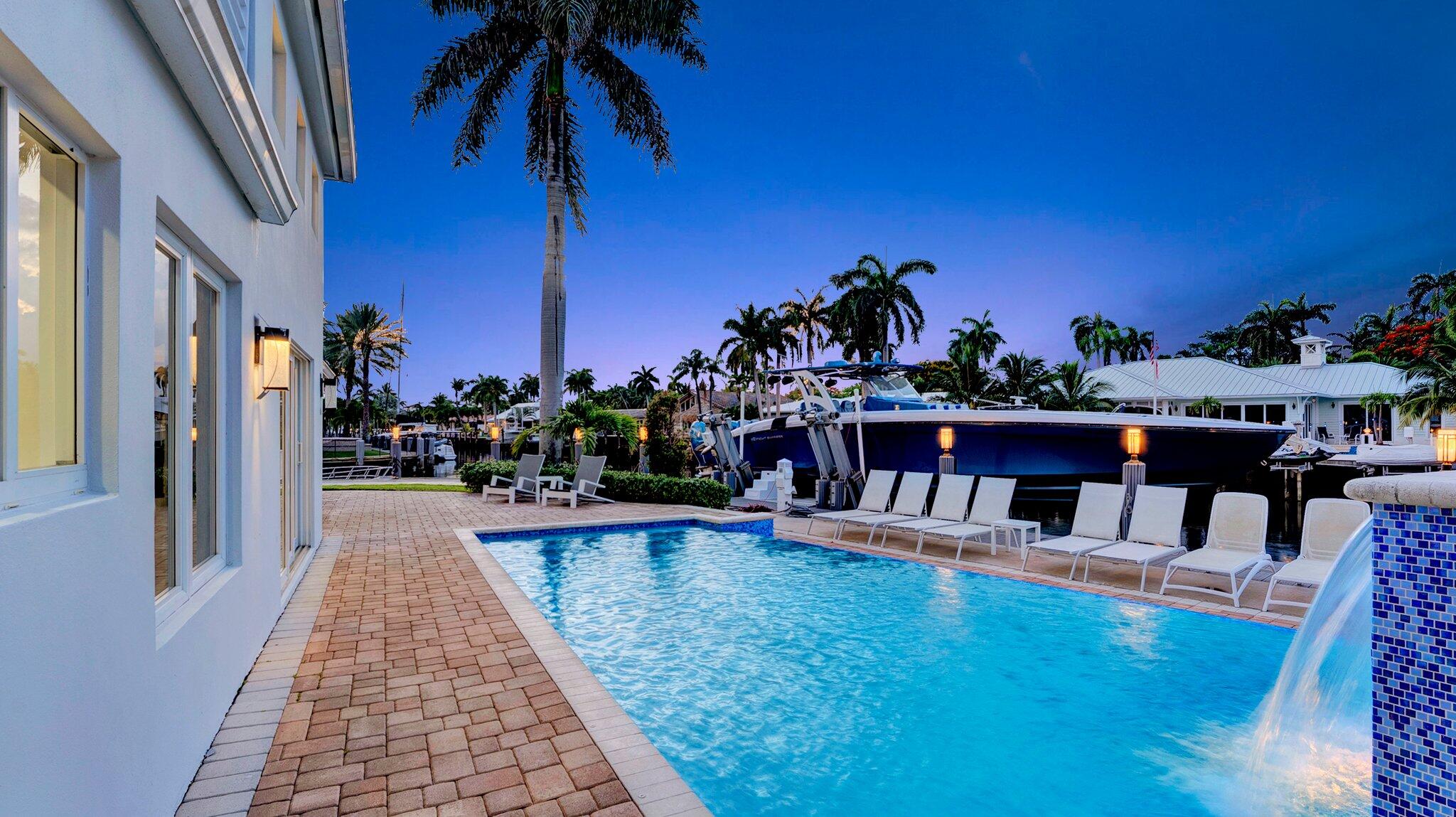2593 SE 9th Pompano Beach, FL 33062