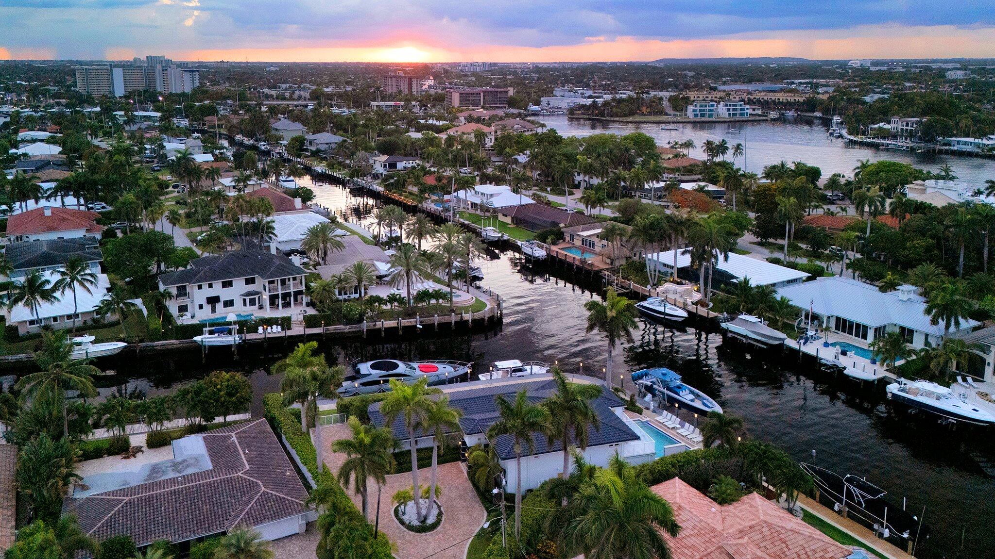 2593 SE 9th Pompano Beach, FL 33062