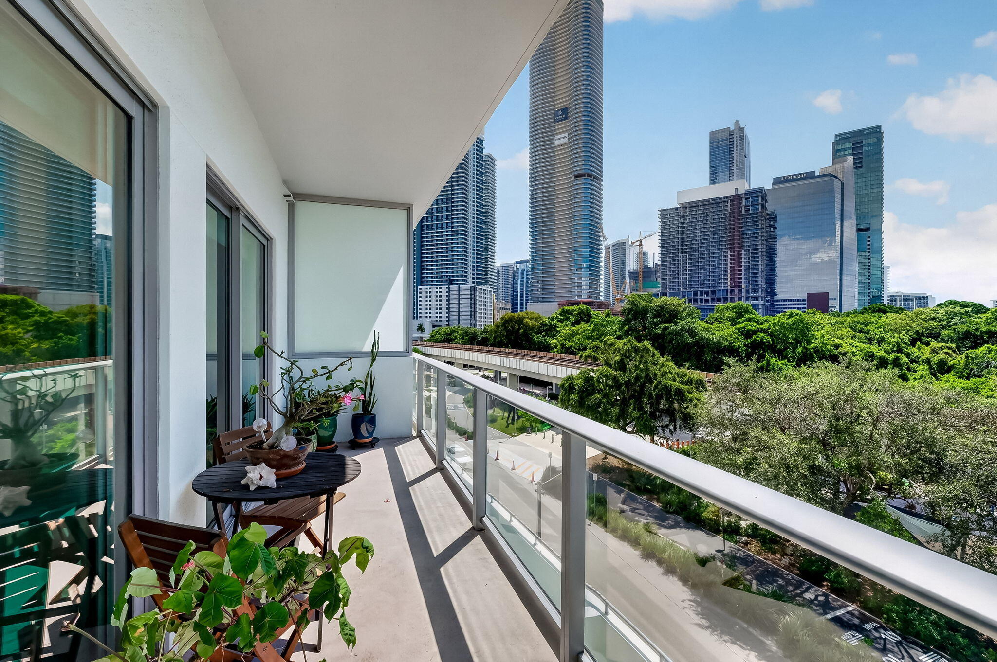 image Le Parc at Brickell18