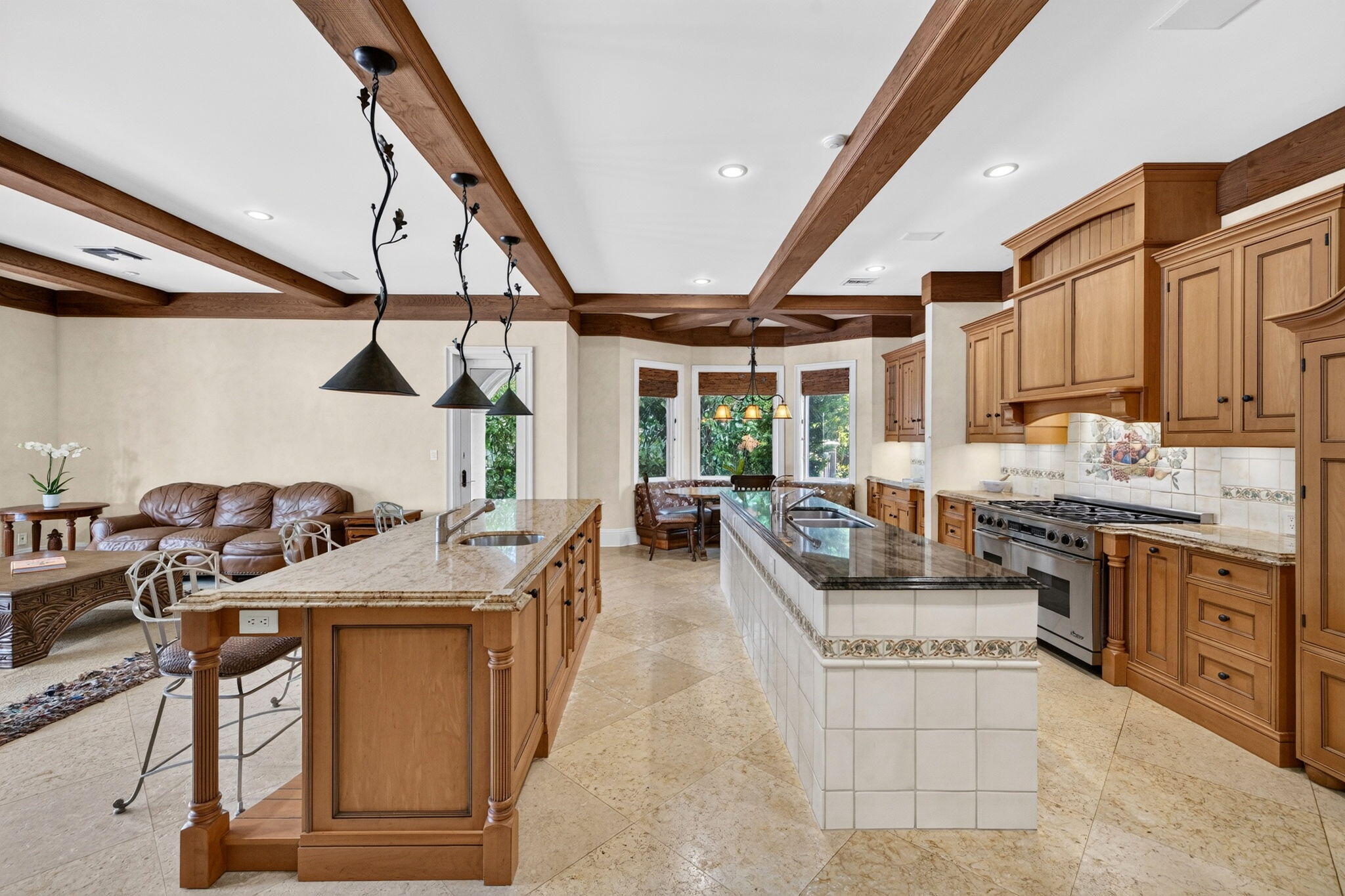 67 Royal Palm Dr Fort Lauderdale, FL 33301