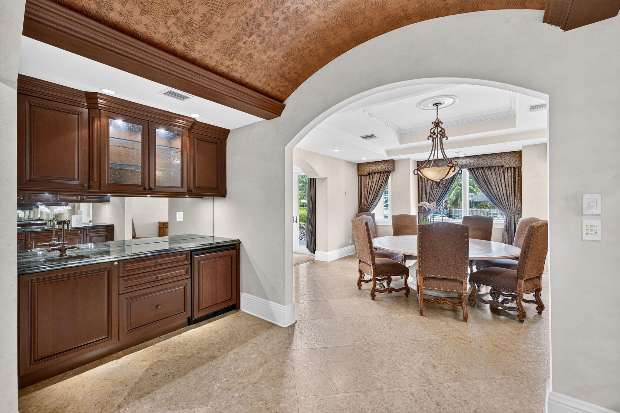 67 Royal Palm Dr Fort Lauderdale, FL 33301