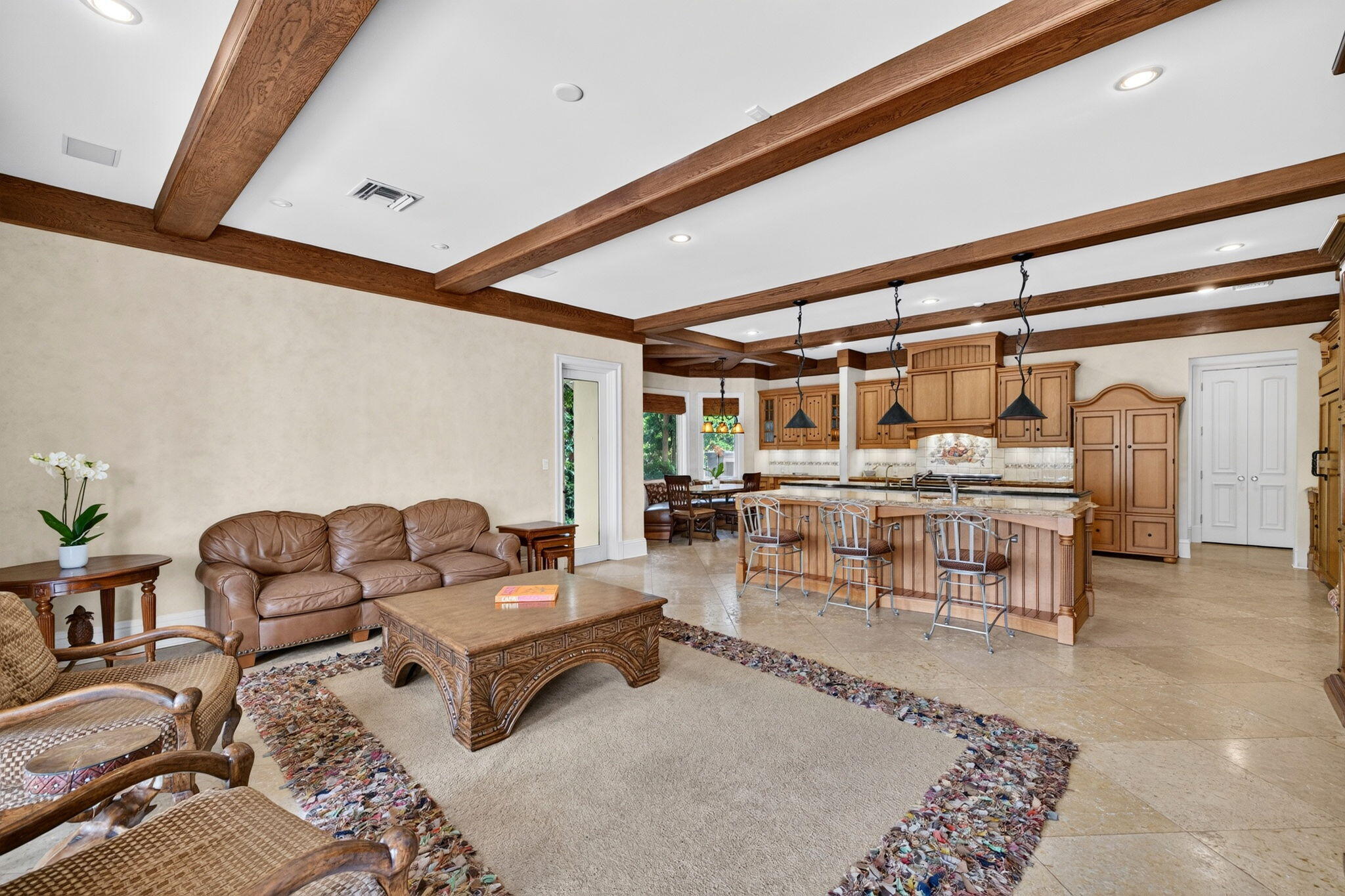 67 Royal Palm Dr Fort Lauderdale, FL 33301