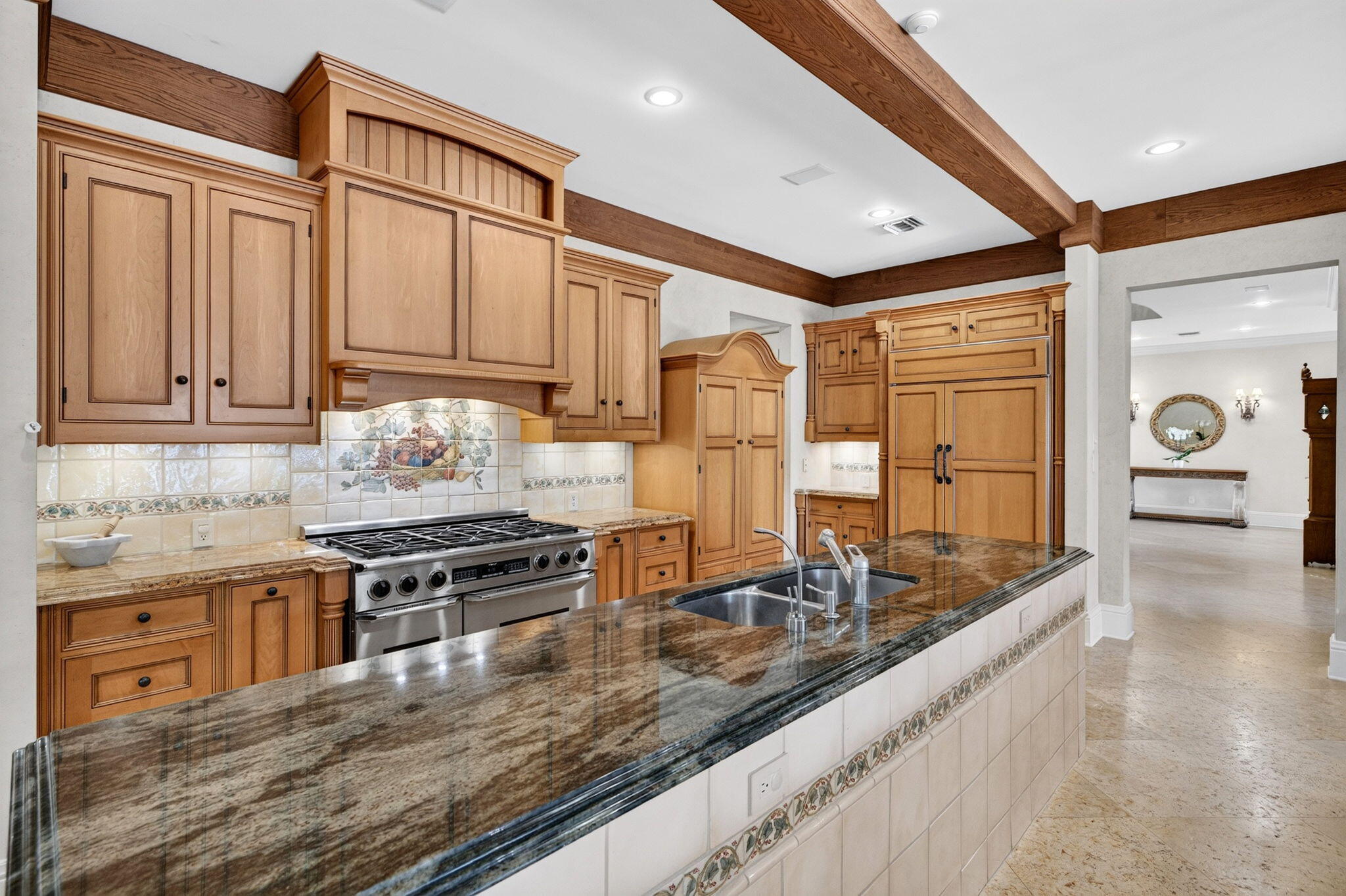 67 Royal Palm Dr Fort Lauderdale, FL 33301