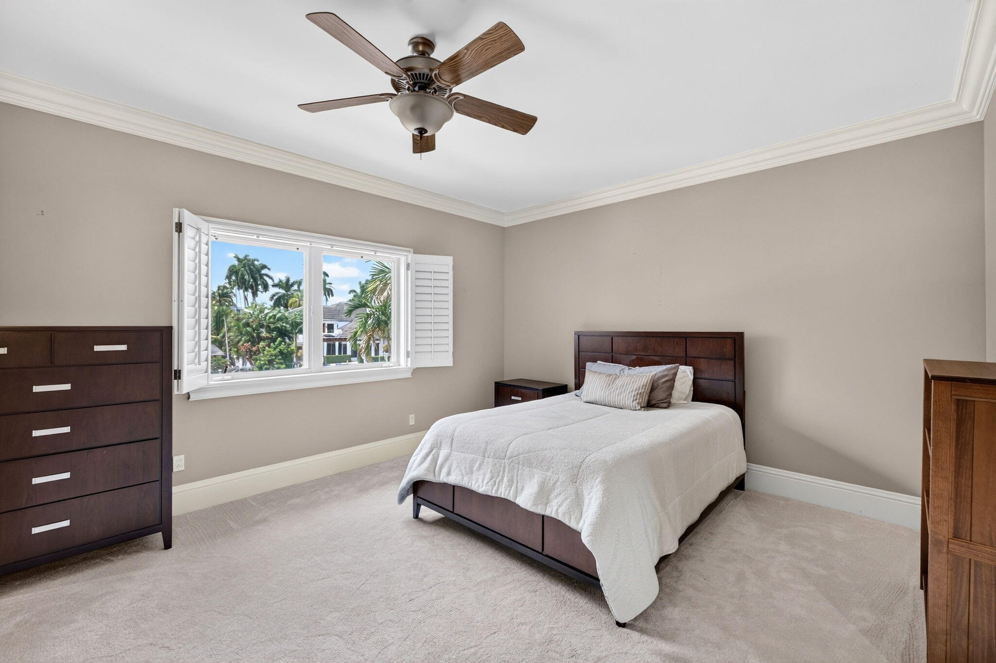 67 Royal Palm Dr Fort Lauderdale, FL 33301