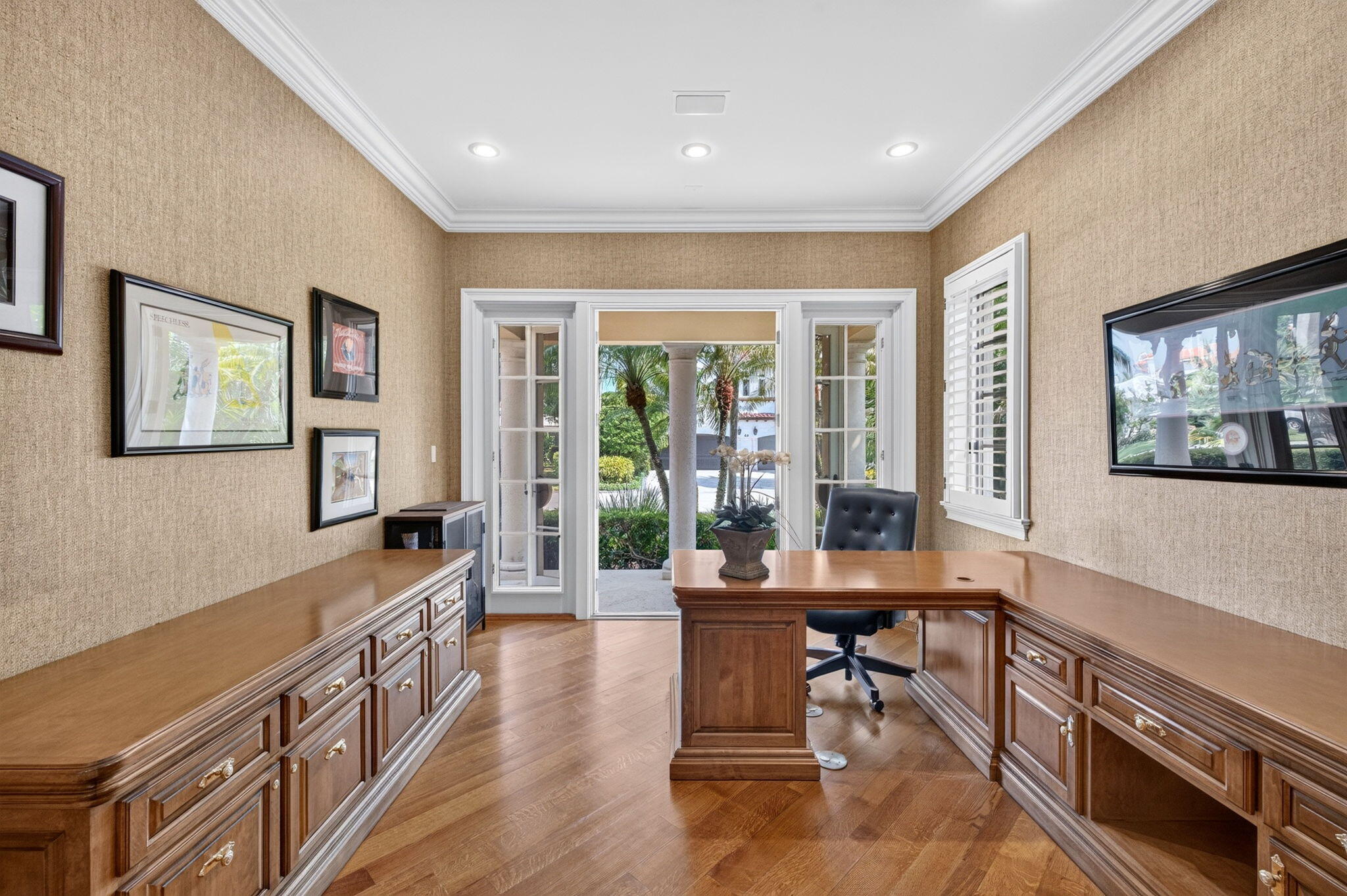 67 Royal Palm Dr Fort Lauderdale, FL 33301