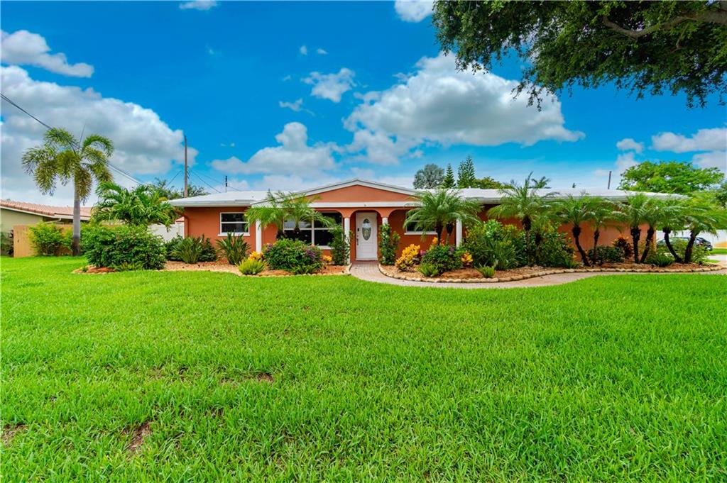 4710 NE 15th Ter