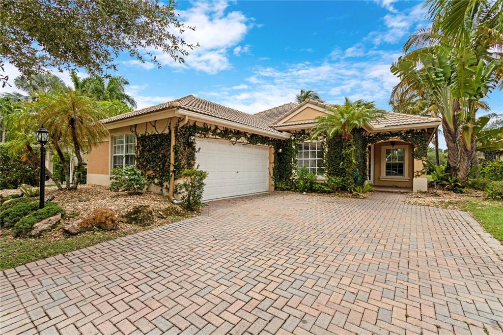 6193 NW 110th Ave