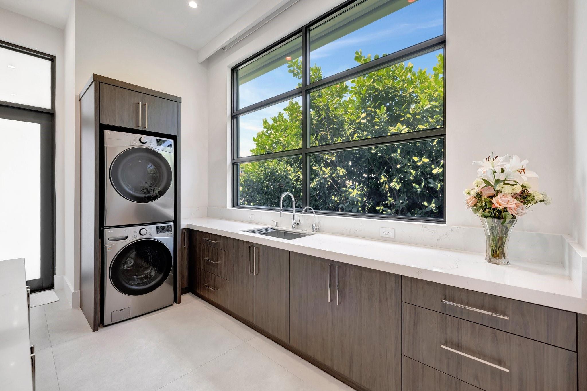 409 Isle Of Capri Dr Fort Lauderdale, FL 33301 409 Isle Of Capri Dr Fort Lauderdale, FL 33301