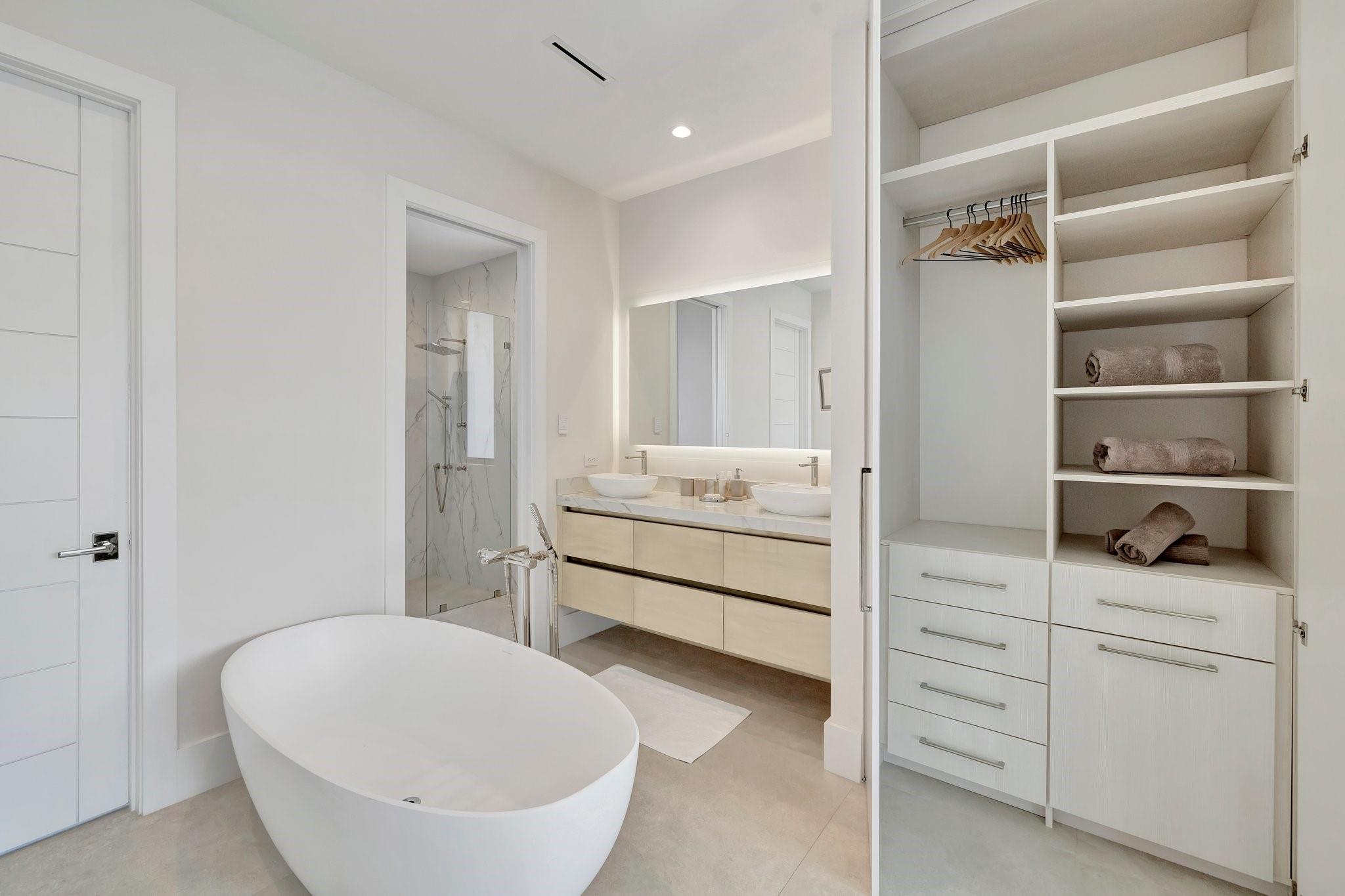 409 Isle Of Capri Dr Fort Lauderdale, FL 33301 409 Isle Of Capri Dr Fort Lauderdale, FL 33301