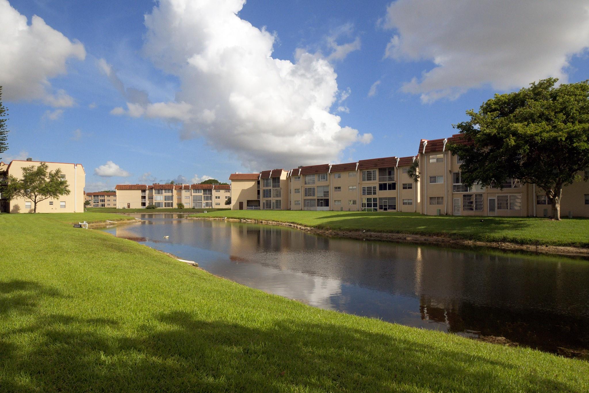 8891 Sunrise Lks Blvd #111
