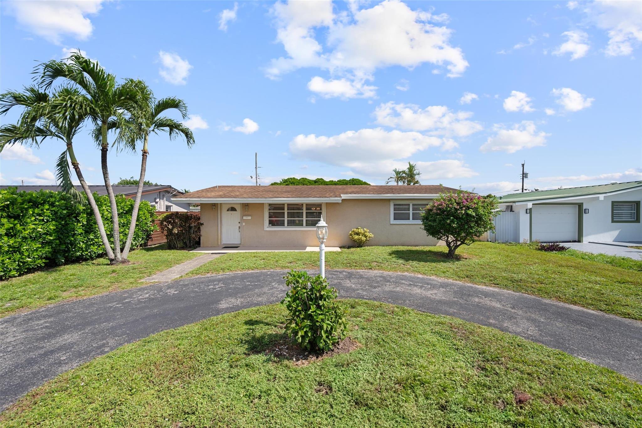 7701 NW 15th Ct