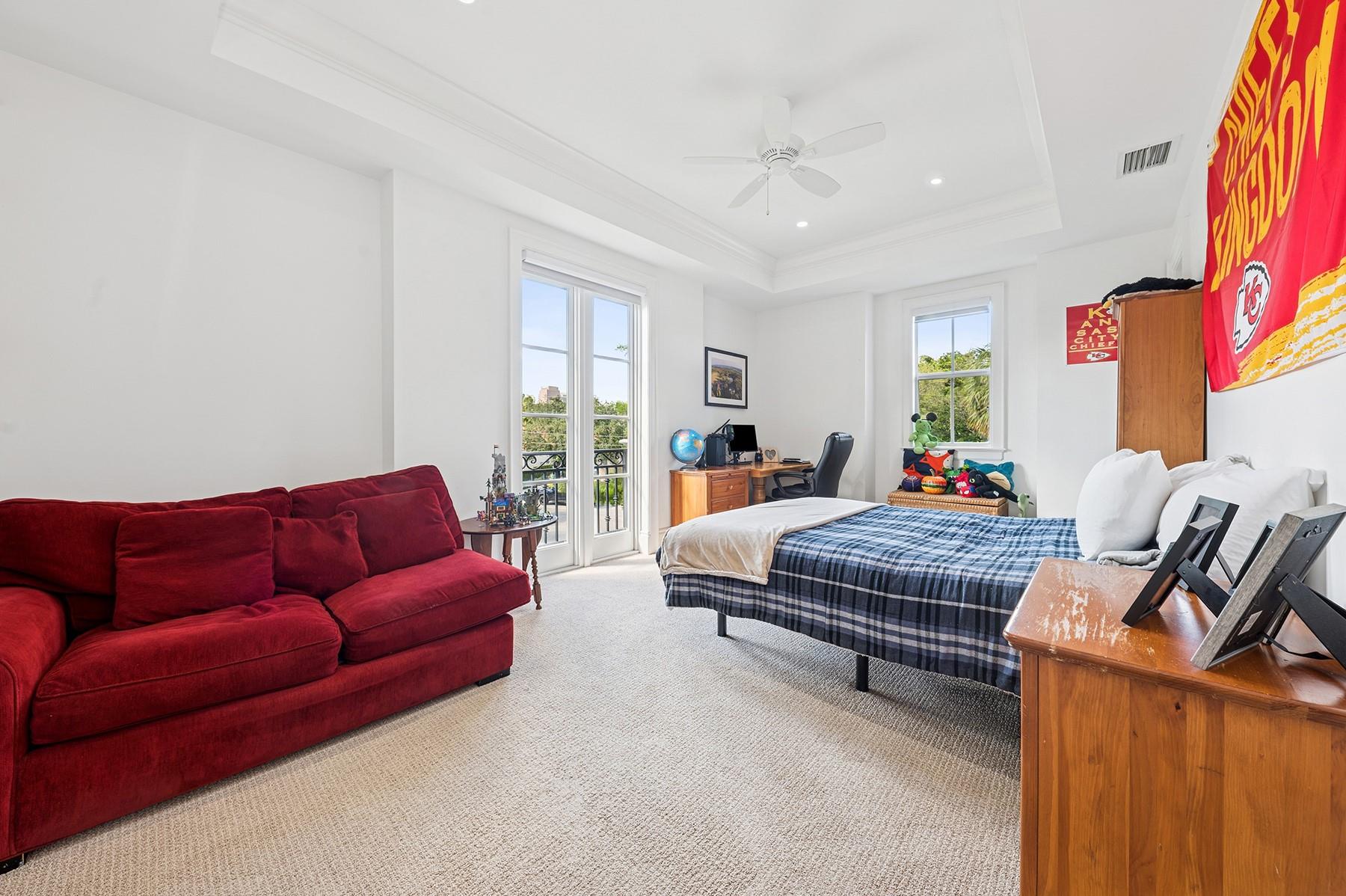 1020 Ponce De Leon Dr Fort Lauderdale, FL 33316