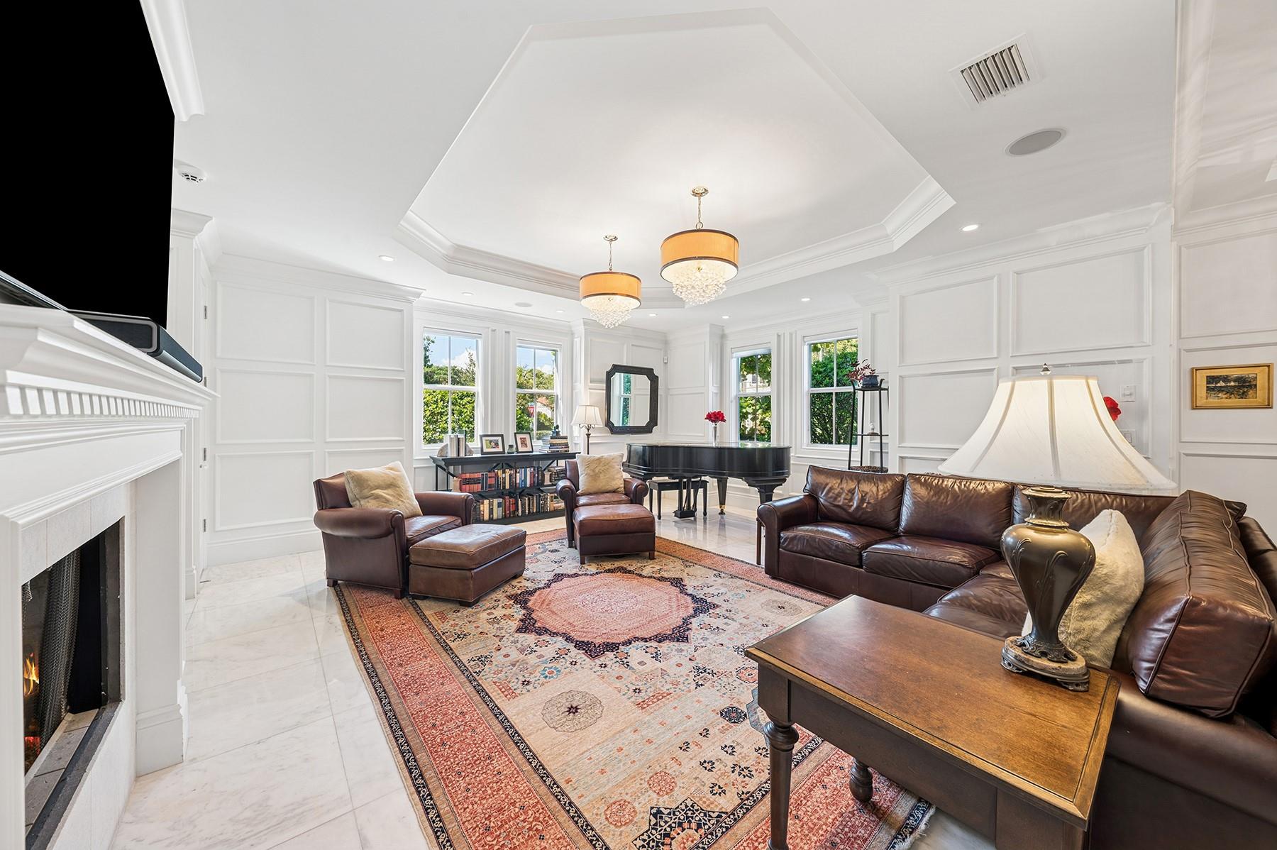 1020 Ponce De Leon Dr Fort Lauderdale, FL 33316