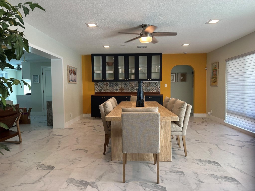 1820 Bel Air Pompano Beach, FL 33062