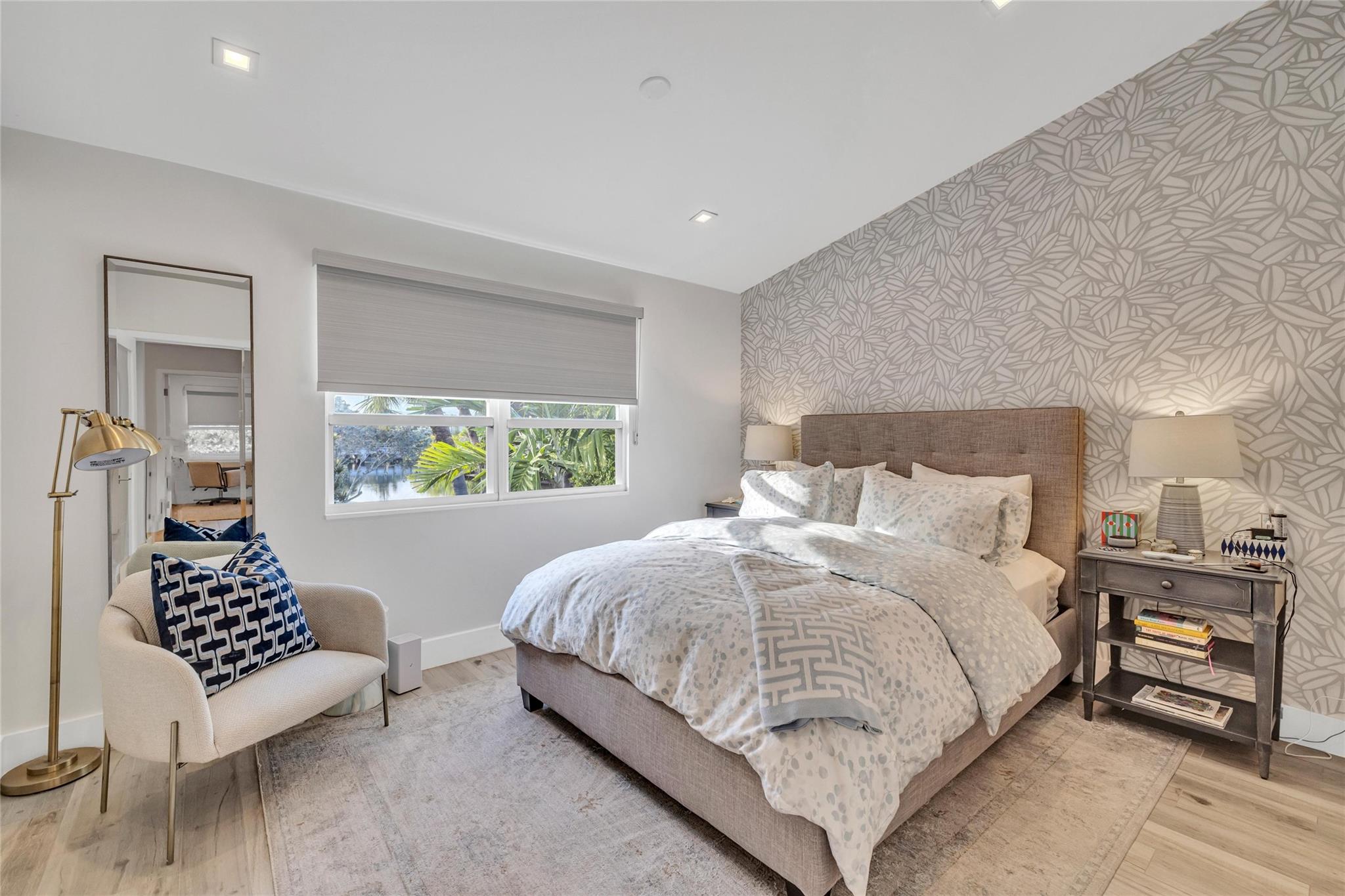 1991 NE 15th Ave Fort Lauderdale, FL 33305