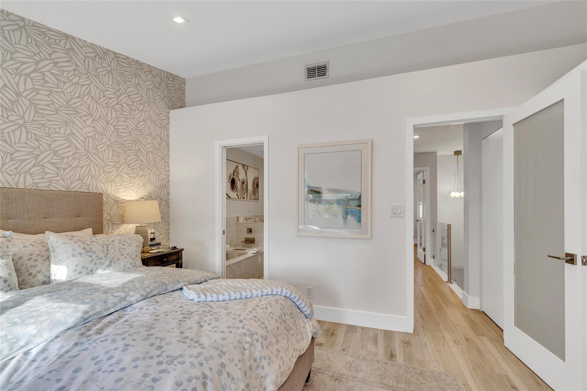 1991 NE 15th Ave Fort Lauderdale, FL 33305