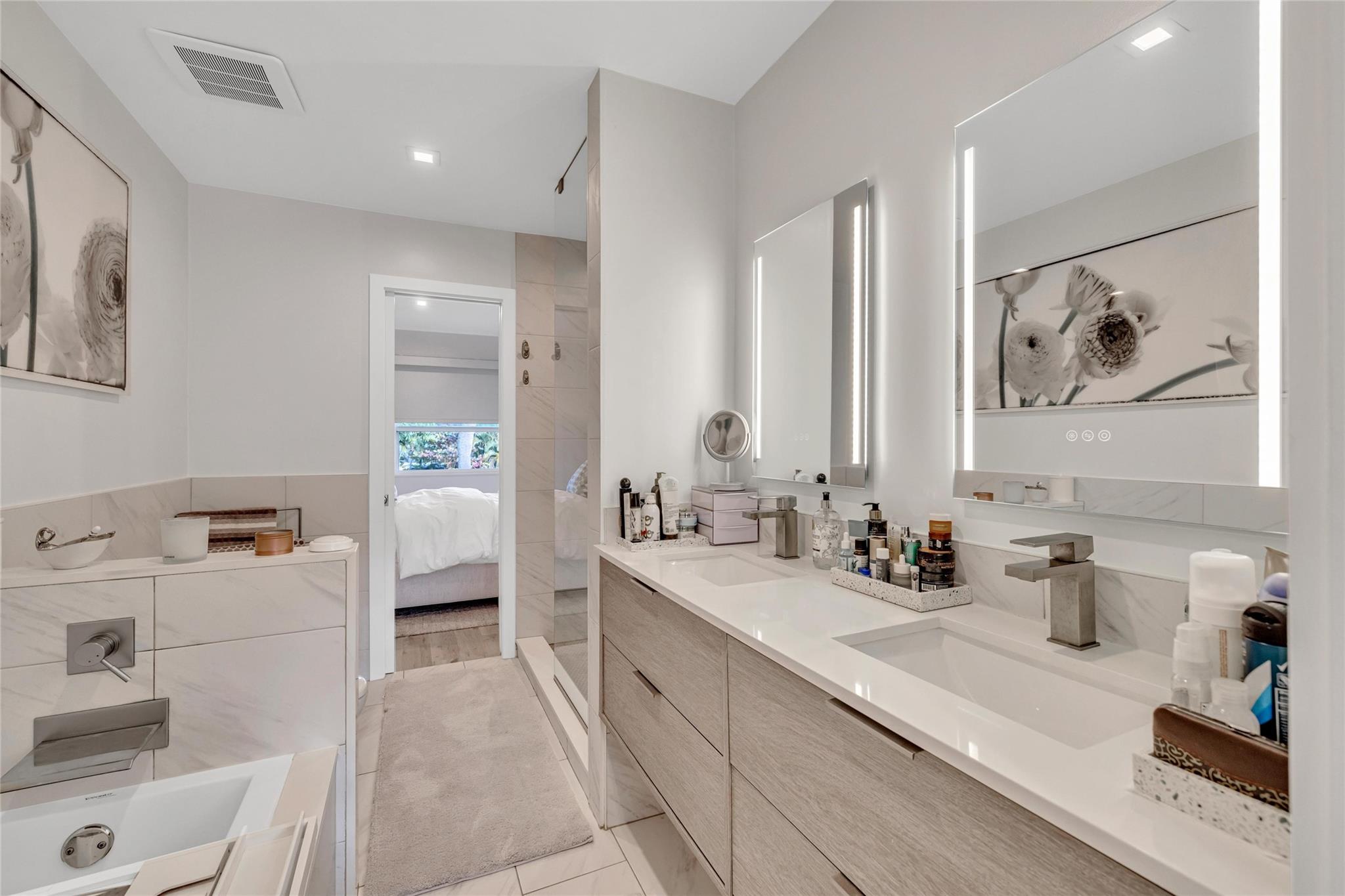 1991 NE 15th Ave Fort Lauderdale, FL 33305