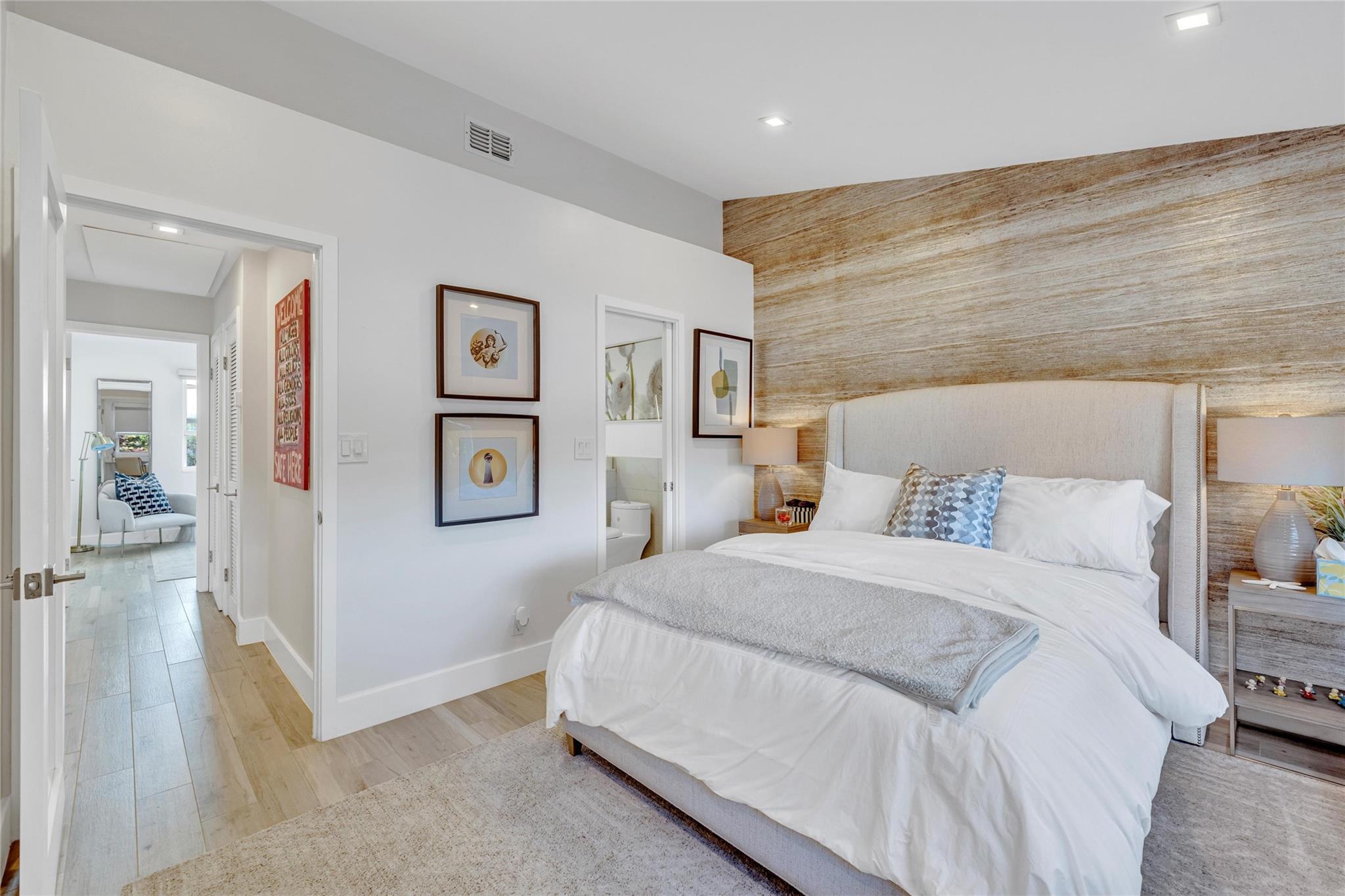 1991 NE 15th Ave Fort Lauderdale, FL 33305