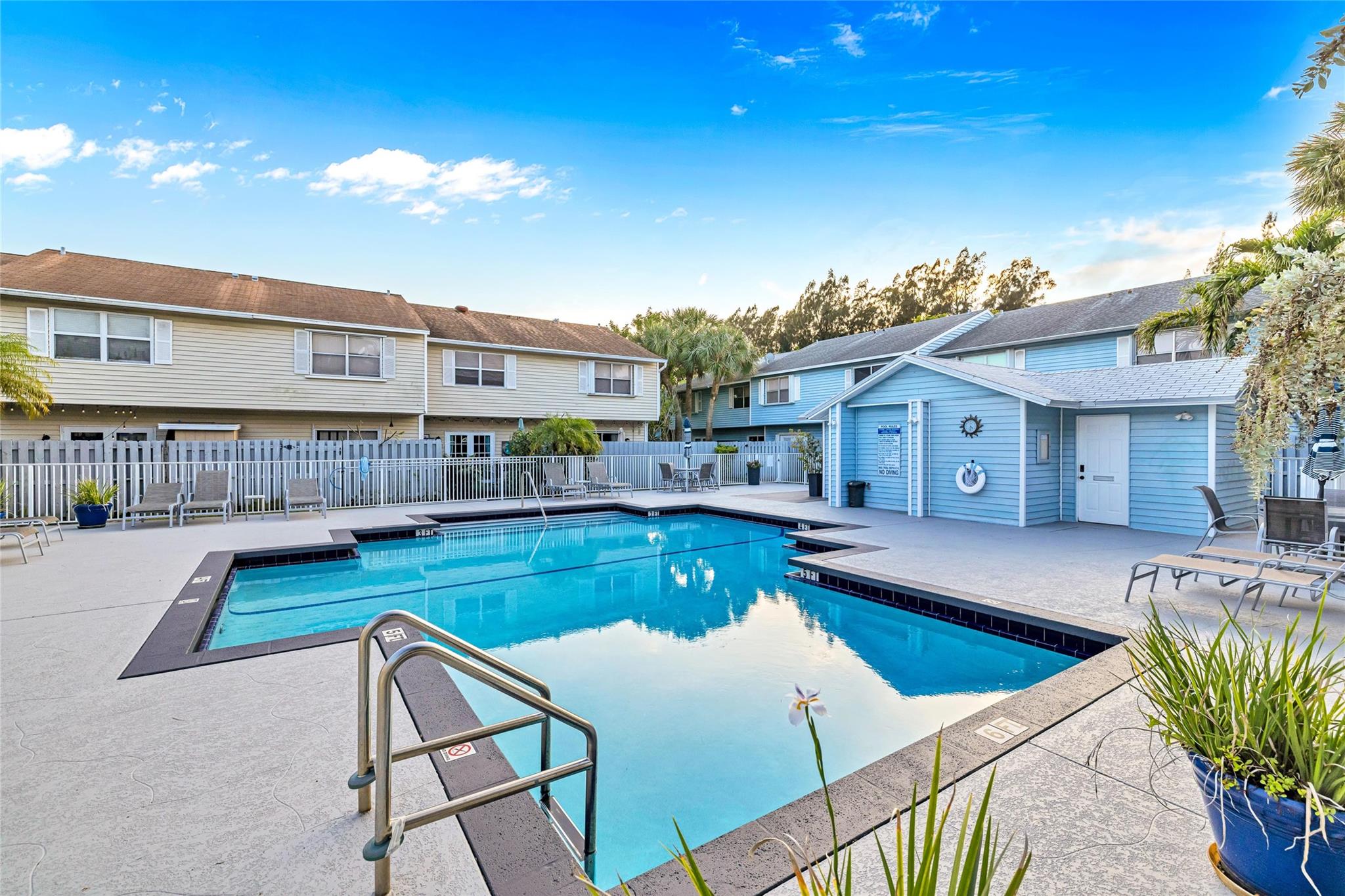 1991 NE 15th Ave Fort Lauderdale, FL 33305