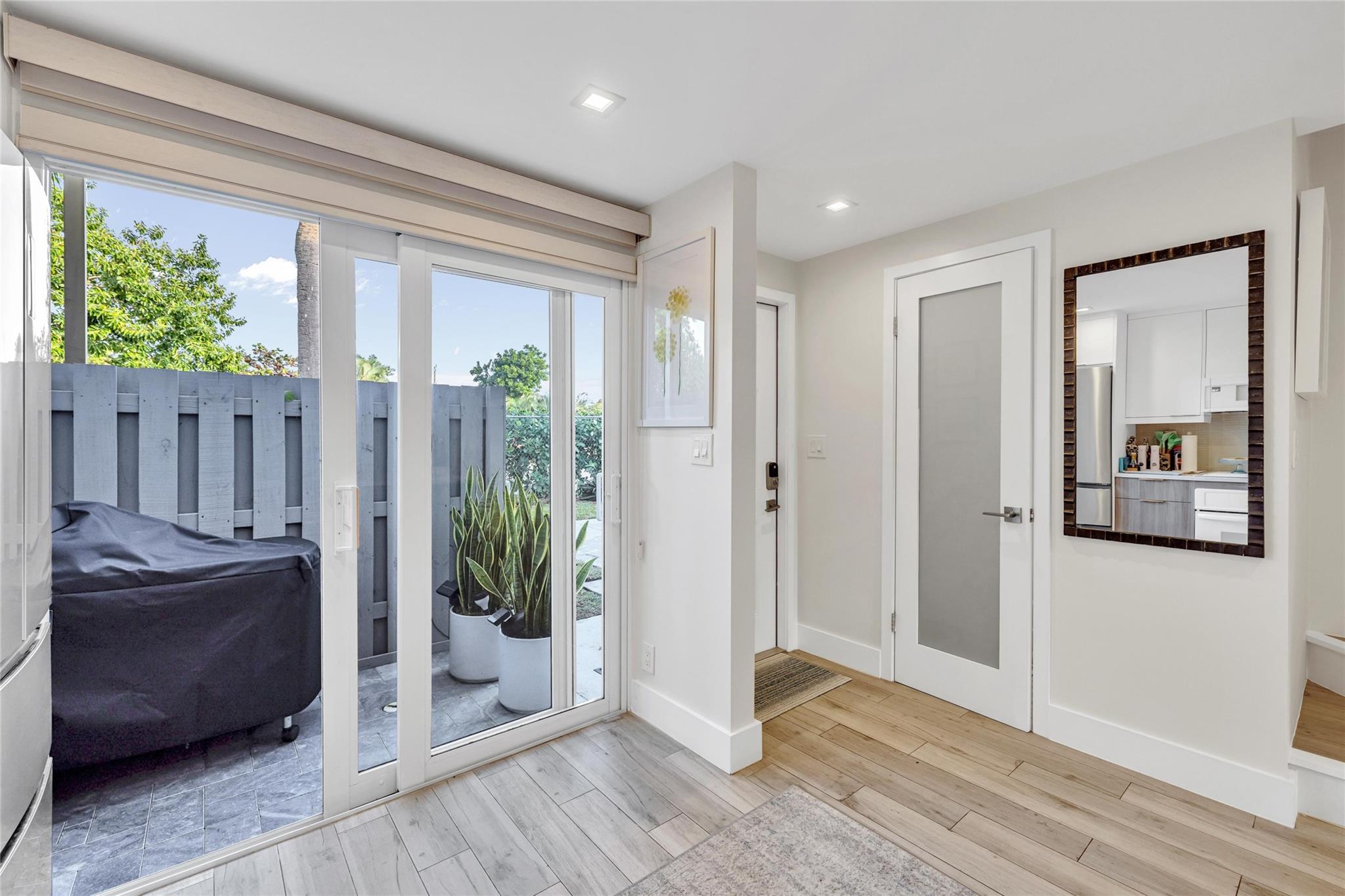 1991 NE 15th Ave Fort Lauderdale, FL 33305