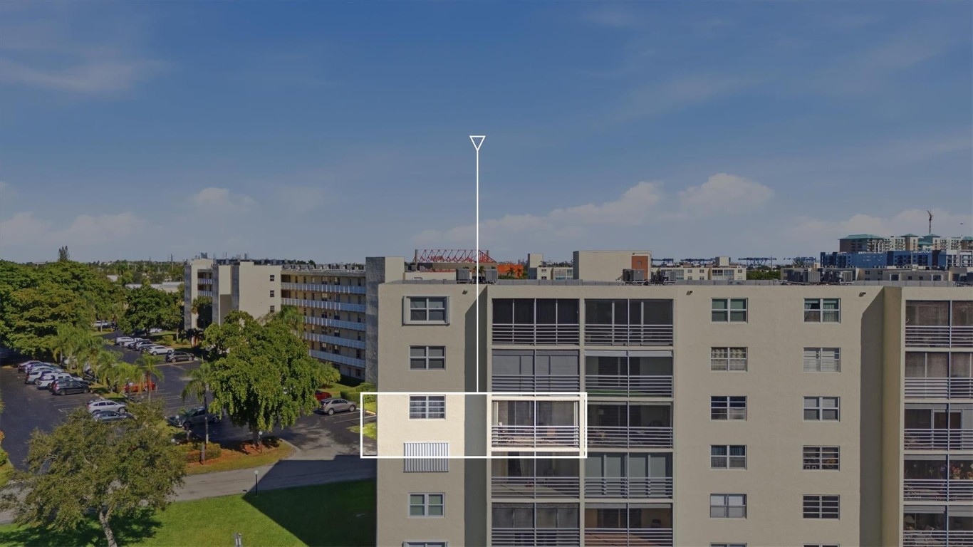 311 SE 3rd St #410 Dania Beach, FL 33004