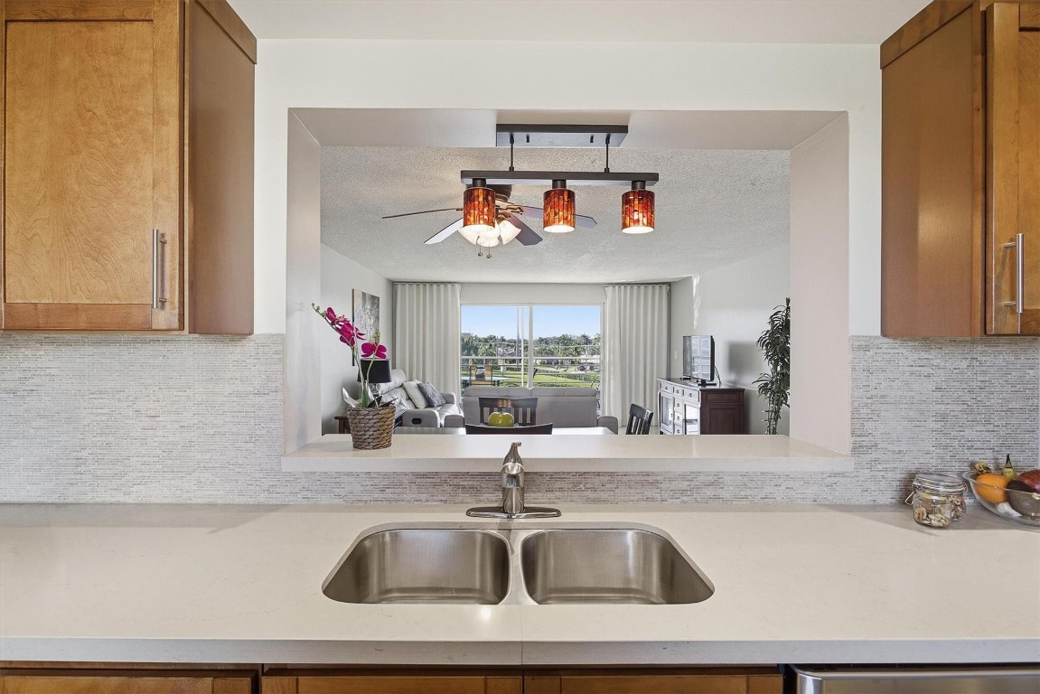 311 SE 3rd St #410 Dania Beach, FL 33004