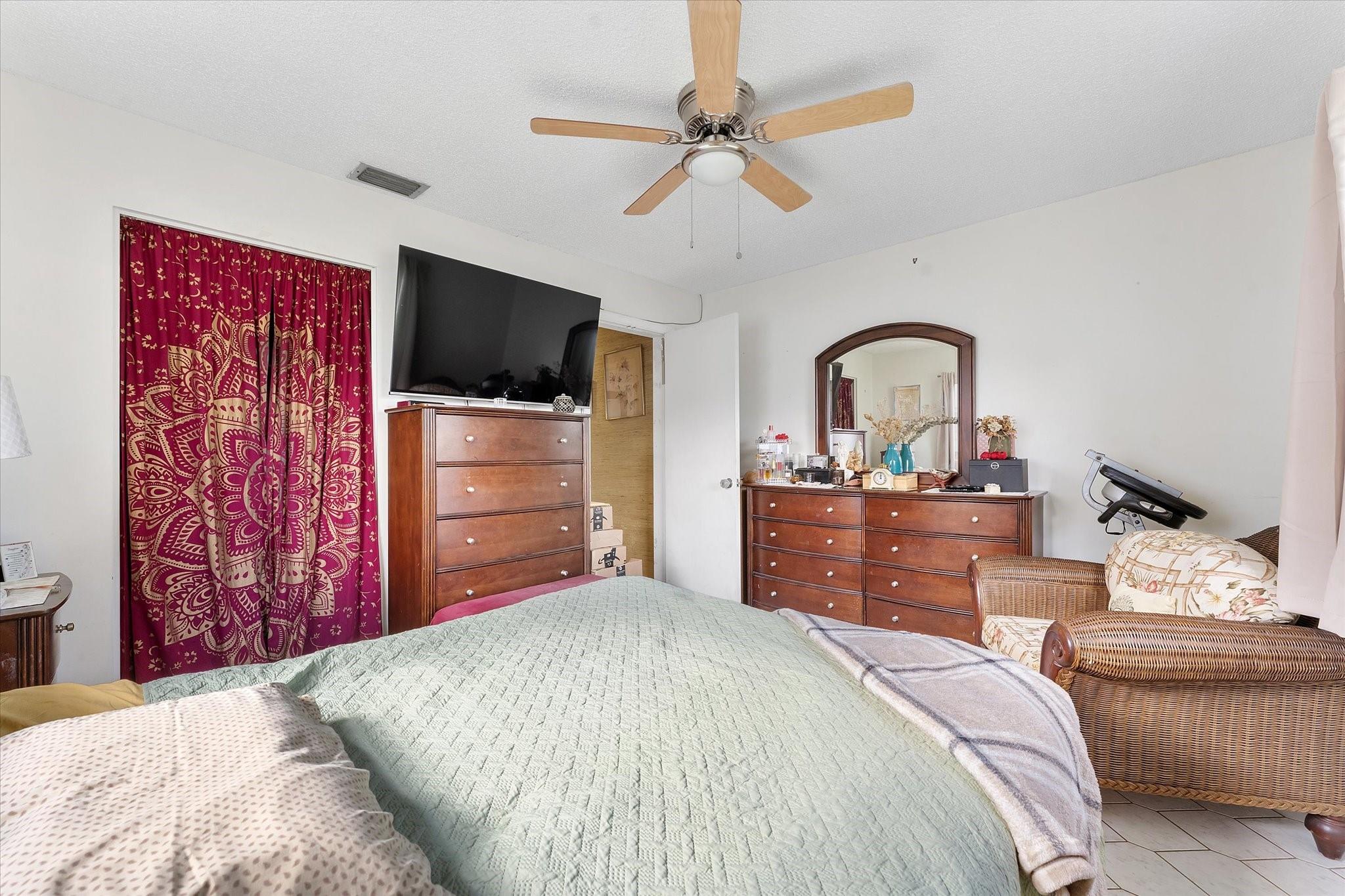 1540 NW 85th Ave Plantation, FL 33322