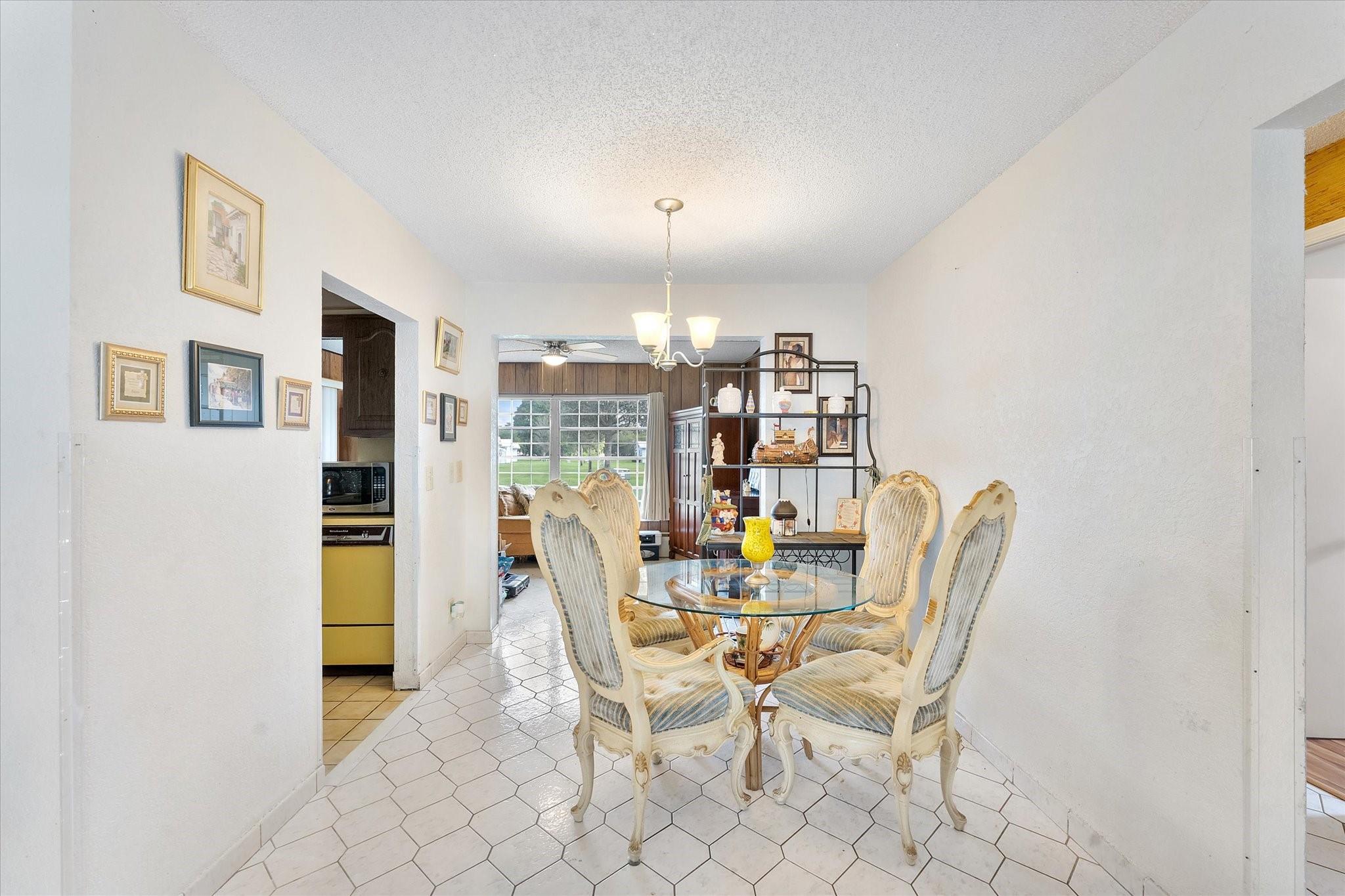 1540 NW 85th Ave Plantation, FL 33322