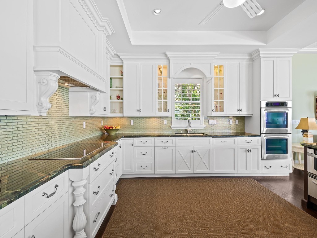 2898 NE 26th Fort Lauderdale, FL 33305