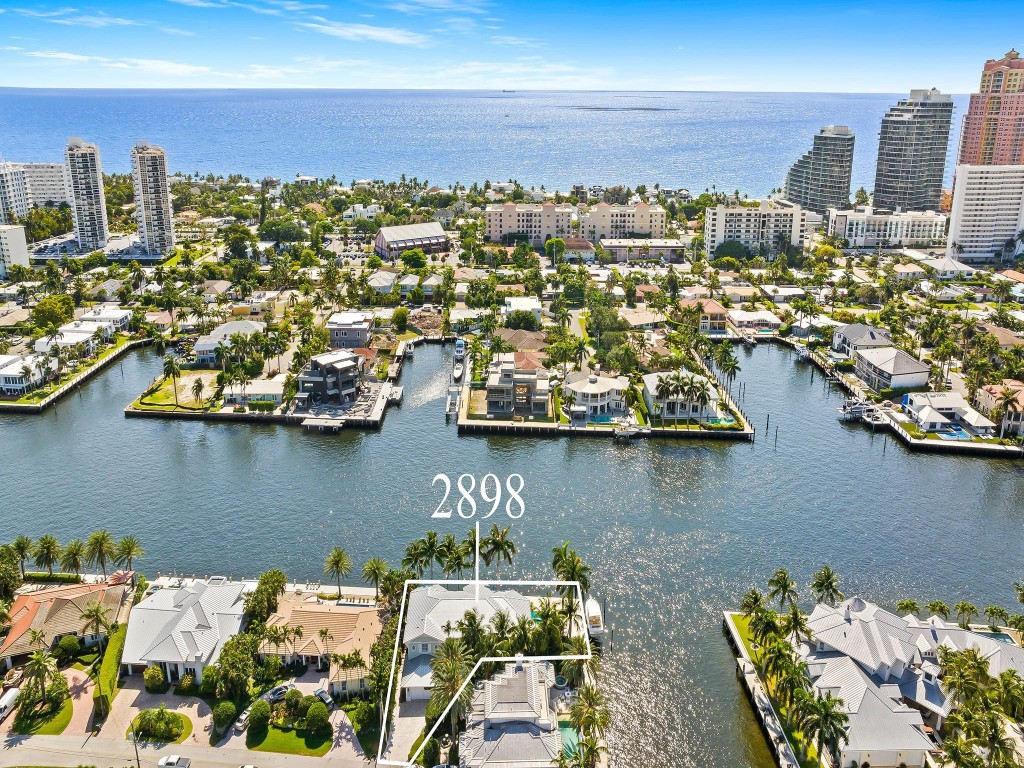 2898 NE 26th Fort Lauderdale, FL 33305
