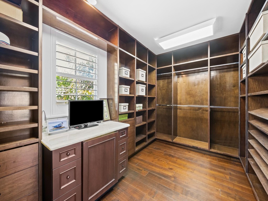 2898 NE 26th Fort Lauderdale, FL 33305