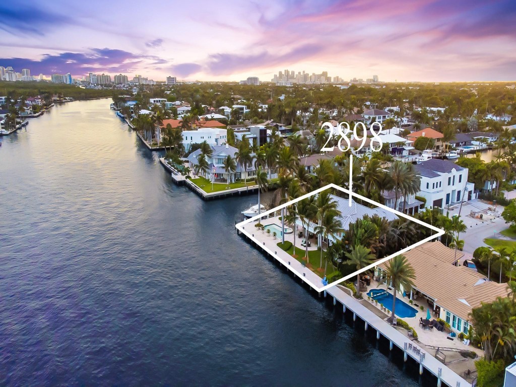 2898 NE 26th Fort Lauderdale, FL 33305