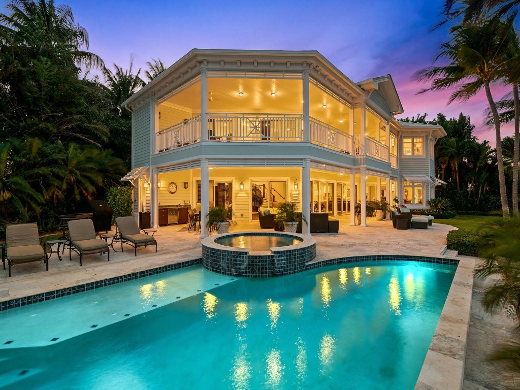 2898 NE 26th Fort Lauderdale, FL 33305