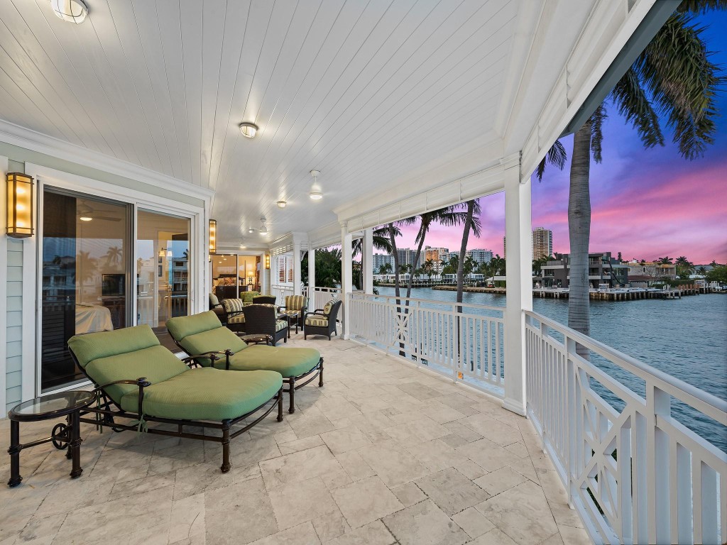 2898 NE 26th Fort Lauderdale, FL 33305