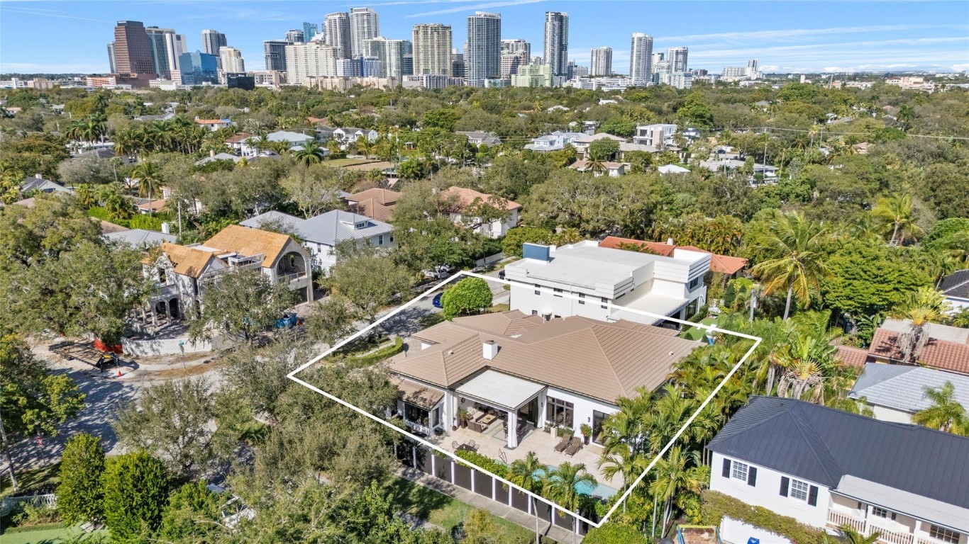 1036 SE 12th Fort Lauderdale, FL 33316