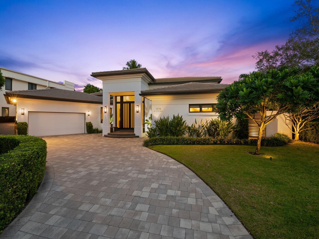 1036 SE 12th Fort Lauderdale, FL 33316