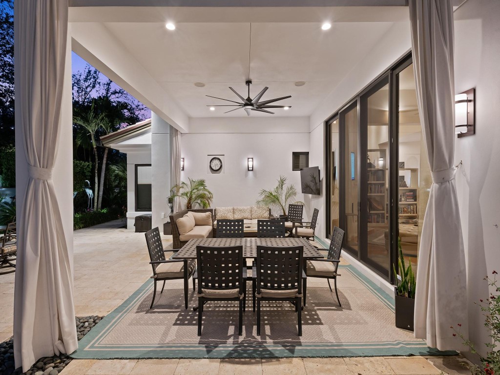 1036 SE 12th Fort Lauderdale, FL 33316