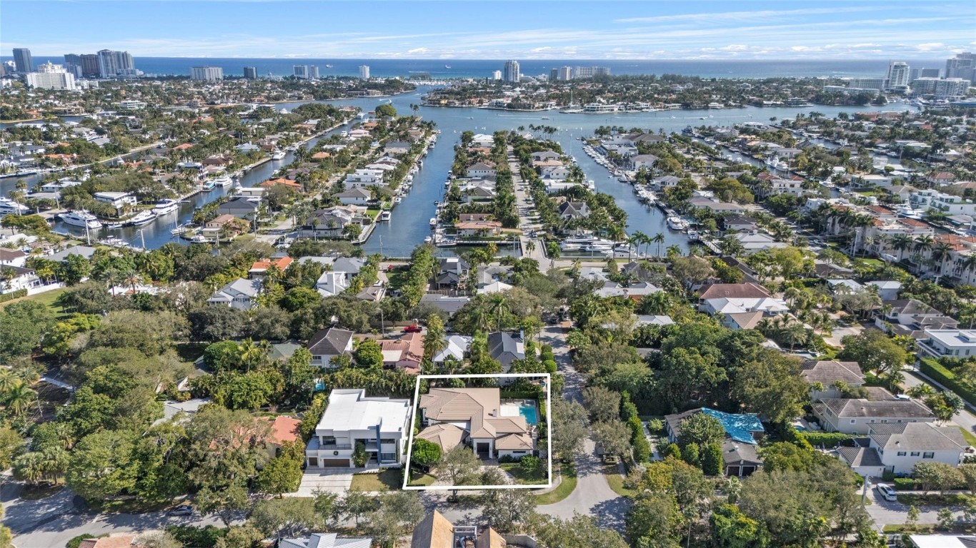 1036 SE 12th Fort Lauderdale, FL 33316